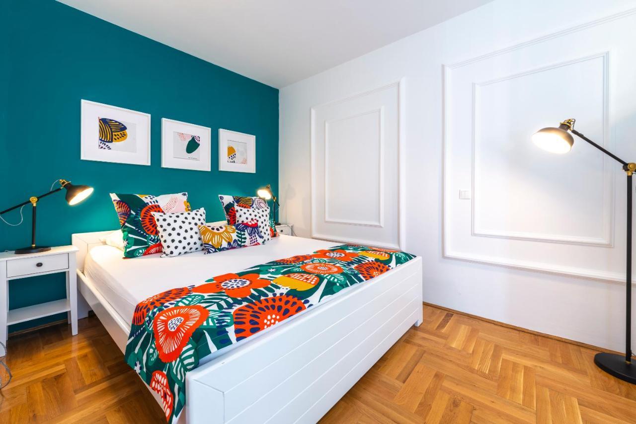 Niko'S Charming Apartment With Free Parking ドゥブロブニク エクステリア 写真
